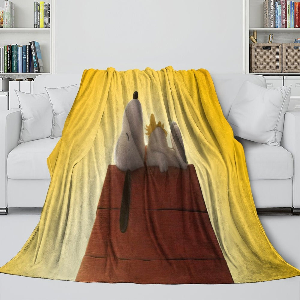 Snoopy Blanket Pattern Flannel Throw Kids Room Decoration (ONLINE ORDER ONLY)