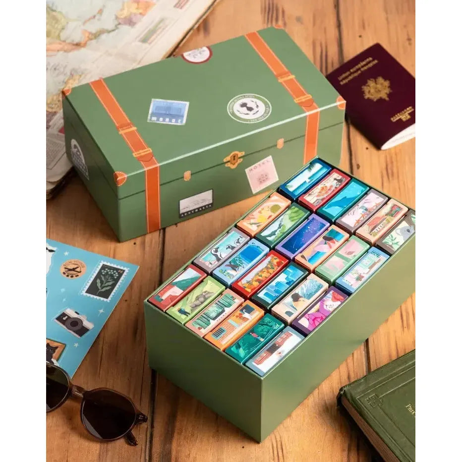 The Memory Trunk Set of 24 99 Piece Mini Jigsaw Puzzles Trevell (ONLINE ORDER ONLY)