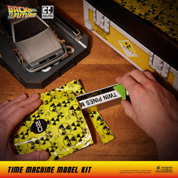 Back to the Future: Time Machine Model Kit (ONLINE ORDER ONLY)