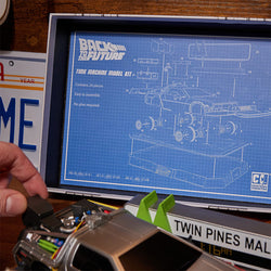 Back to the Future: Time Machine Model Kit (ONLINE ORDER ONLY)