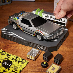 Back to the Future: Time Machine Model Kit (ONLINE ORDER ONLY)