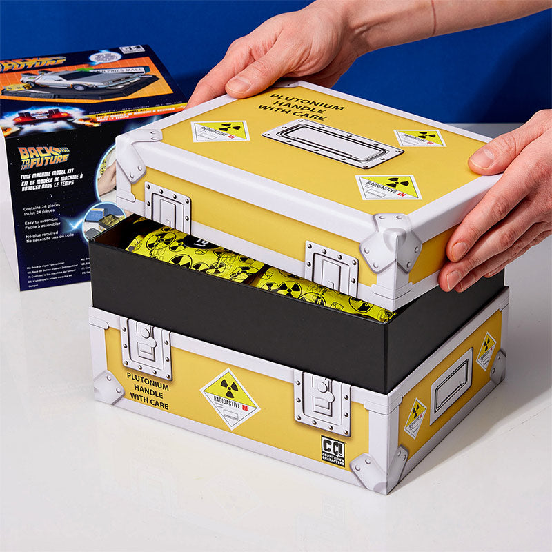 Back to the Future: Time Machine Model Kit (ONLINE ORDER ONLY)