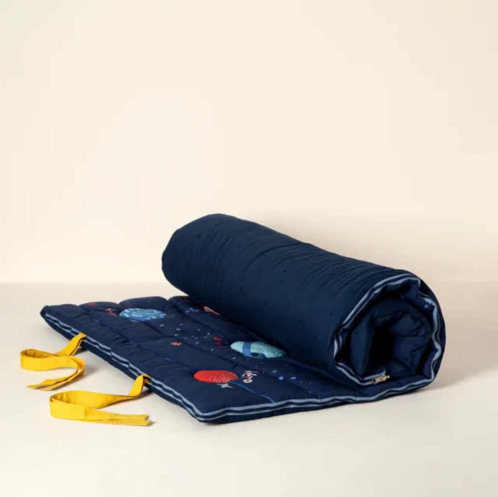 Under the stars sleeping bag (ONLINE ORDER ONLY)