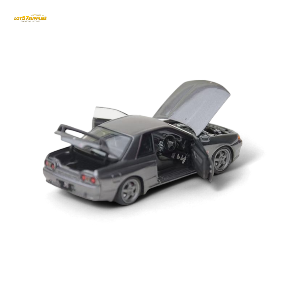 Focal Horizon Skyline GT-R 3rd Gen R32 Nismo S-Tune - Gun Grey - Fully Openable 1:64 (ONLINE ORDER ONLY)