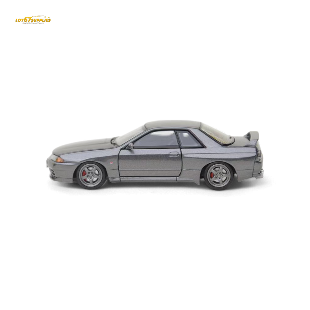 Focal Horizon Skyline GT-R 3rd Gen R32 Nismo S-Tune - Gun Grey - Fully Openable 1:64 (ONLINE ORDER ONLY)