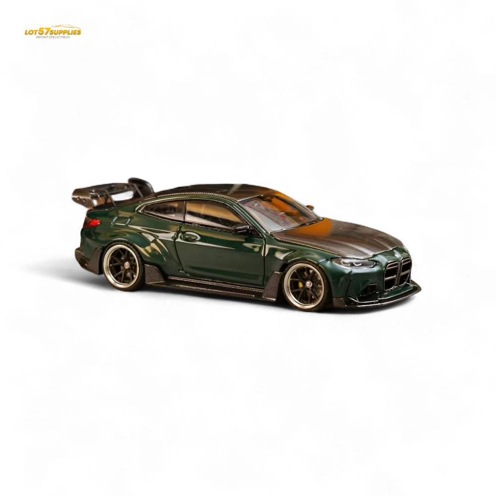 Street Weapon BMW G82 M4 Wide-Body Modified - Cangling Green Carbon Cover Special Edition 1:64 (ONLINE ORDER ONLY)