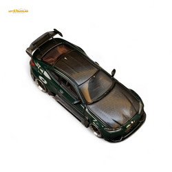 Street Weapon BMW G82 M4 Wide-Body Modified - Cangling Green Carbon Cover Special Edition 1:64 (ONLINE ORDER ONLY)