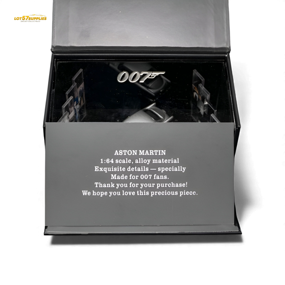(Pre-Order) 007 DB5 - High Gloss Silver Figurine Ver 1:64 (ONLINE ORDER ONLY)