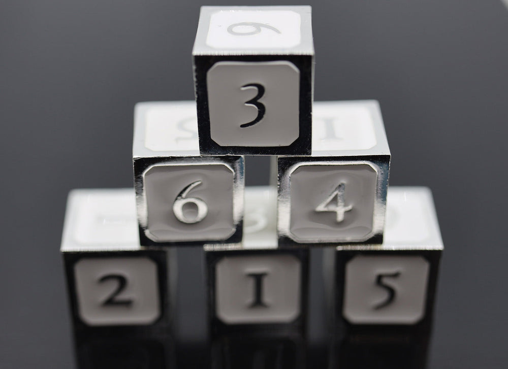 6 piece Metal D6's - White and Silver (ONLINE ORDER ONLY)