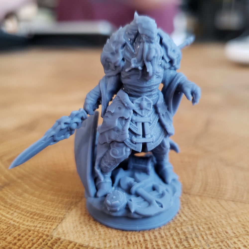 Ahznagol, Aberrant Guard (Eldritch Nautical Horror) (Online Order Only)