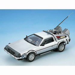 Back to the Future 1:24 scale DeLorean model kit