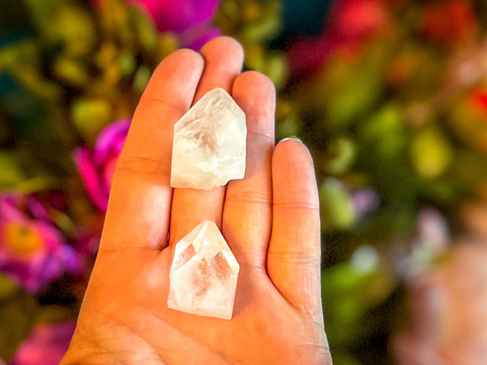 Apophyllite Pyramids, Apophyllite points, Raw apophyllite Tips (ONLINE ORDER ONLY)