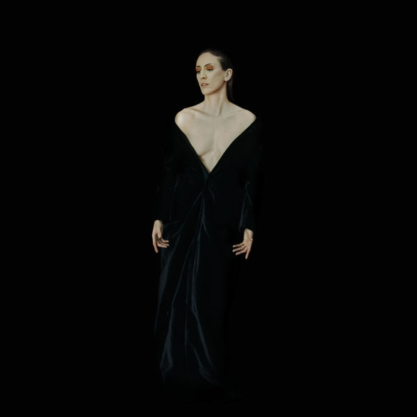 CLARAGUILAR - Figura [Vinyl] (ONLINE ORDER ONLY)