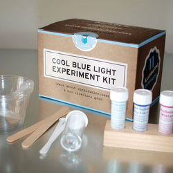 Cool Blue Light Experiment Kit | 11 illuminating experiments (ONLINE ORDER ONLY)