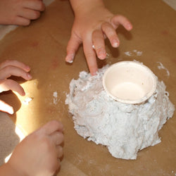Do it Yourself kit: Make a Volcano (ONLINE ORDER ONLY)