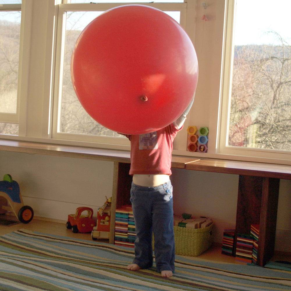 Monster Balloon with large eye (ONLINE ORDER ONLY)
