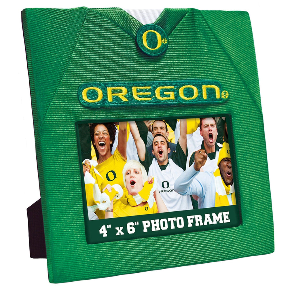 Oregon Ducks Uniformed Frame (ONLINE ORDER ONLY)