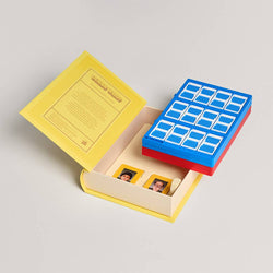 Guess Who? Vintage Bookshelf Edition (ONLINE ORDER ONLY)