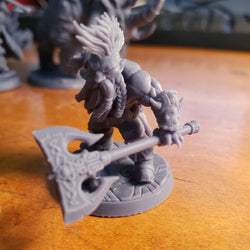 Dwarf Berserker (Base Sculpt C) (Online Order Only)