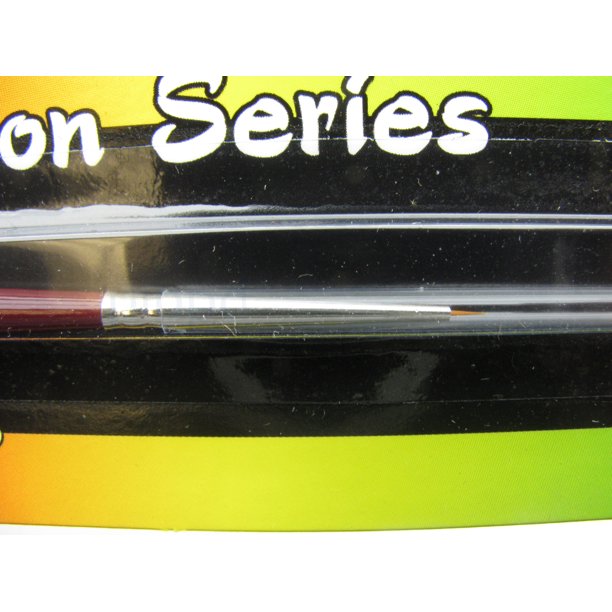 Paint Brush: Micro Detail (30/0 Round) (ONLINE ORDER ONLY)