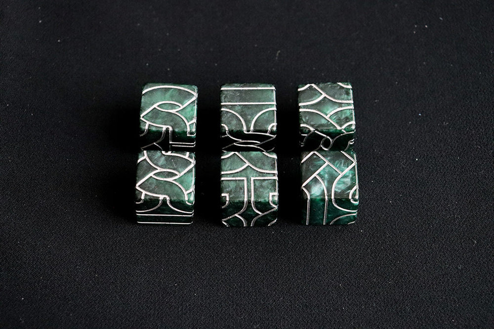 9 "A Bridge Too Far" Knot Dice (Green) (ONLINE ORDER ONLY)