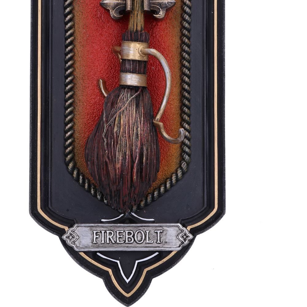 Harry Potter Miniature Firebolt Resin Wall Decor (ONLINE ORDER ONLY)