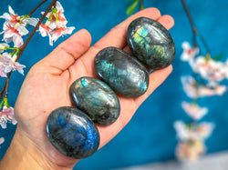 PRETTY Labradorite Palm Stone (ONLINE ORDER ONLY)