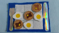 Pancake breakfast tic tac toe Party Favor - pancake slumber party - Board and Pieces -  Classic Game - Quiet Toy (ONLINE ORDER ONLY)