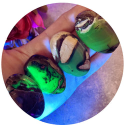Volcano Agate Palmstones, Green Fluorescent Minerals, UV Crystals