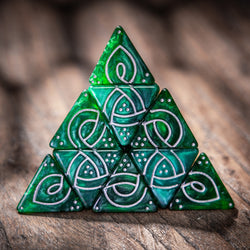 D4 & D8 Knot Dice - Medium Tetrahedron (ONLINE ORDER ONLY)