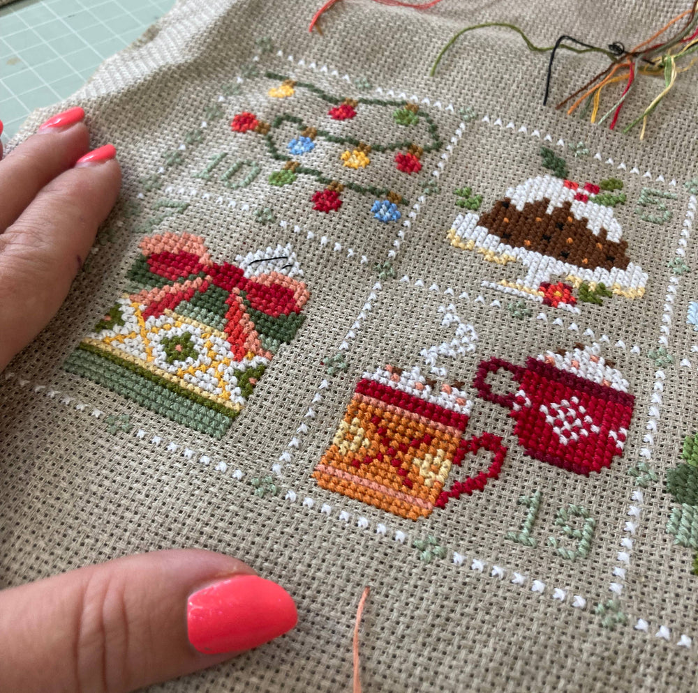Love Poppet – Feeling Festive Advent Cross Stitch Kit (ONLINE ORDER ONLY)