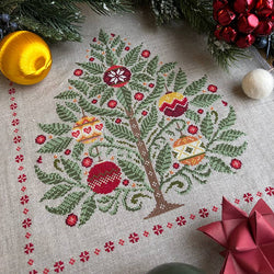 Love Poppet - Oh Christmas Tree - Printed Pattern (ONLINE ORDER ONLY)