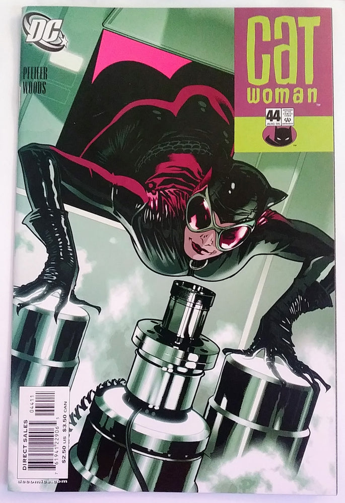 DC Comics: Catwoman V2 #44 (ONLINE ORDER ONLY)