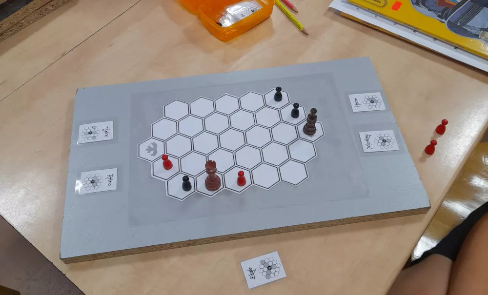 Onitama - Board Game (Online Order Only)