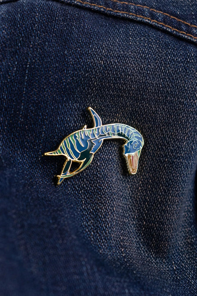 Plesiosaurus Enamel Pin (Plesiosaurus dolichodeirus) (ONLINE ORDER ONLY)