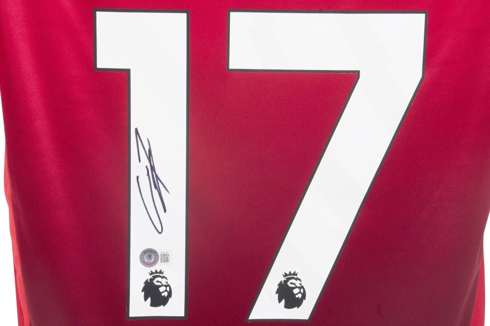 Alejandro Garnacho Signed Manchester United Jersey (Beckett) (Online Order Only)