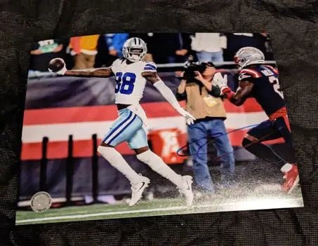 CeeDee Lamb Signed 8x10 Photo with coa (Online Order Only)