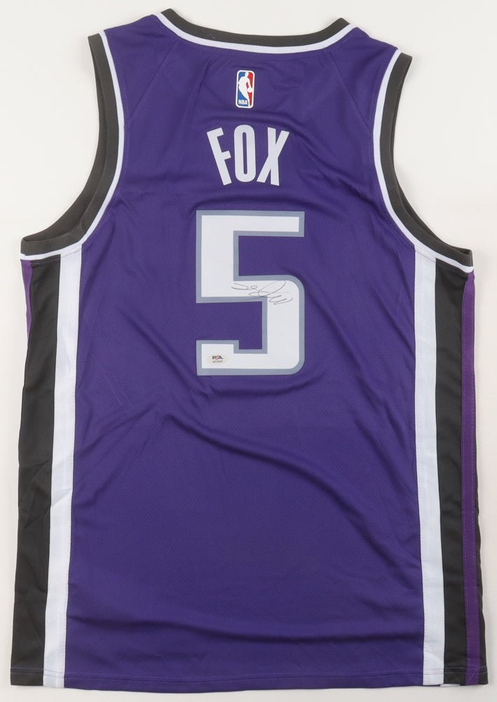 De'Aaron Fox Signed Jersey (PSA) Sacramento Kings (Online Order Only)