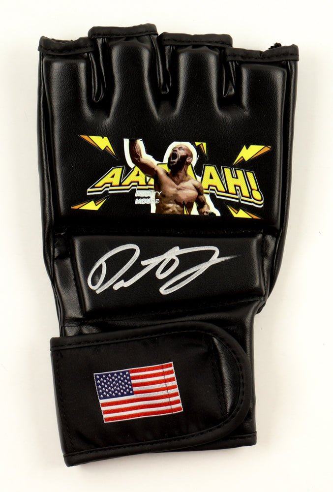 Demetrious "Mighty Mouse" Johnson Signed MMA Custom USA Glove (Beckett) (Online Order Only)