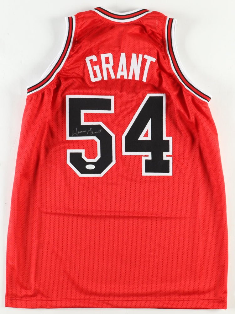 Horace Grant Signed Jersey (JSA) (Online Order Only)