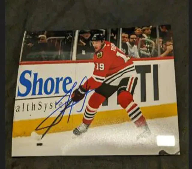 Johnathan Toews Blackhawks  autographed 8x10 photo with COA (Online Order Only)