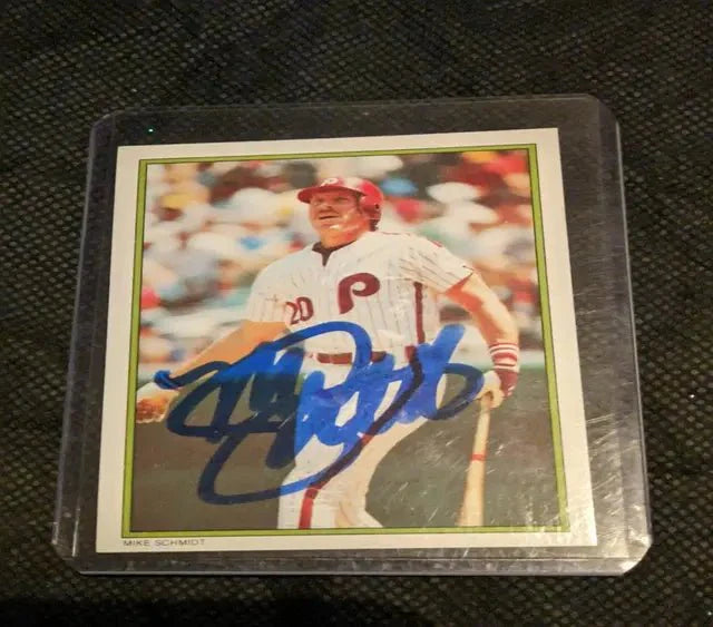 Mike Schmidt autographed card w/coa (Online Order Only)