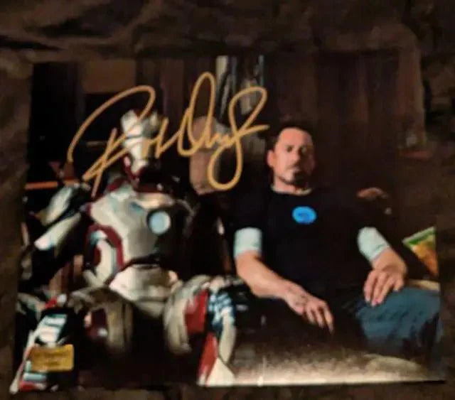 Robert Downey JR autographed 8x10 photo with coa 114803 (Online Order Only)