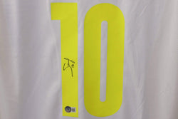 Sadio Mane Signed Senegal Jersey (Beckett) (Online Order Only)