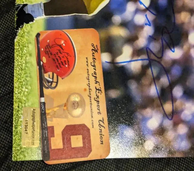 A Tom Brady Autographed 8x10 Photo with coa (Online Order Only)