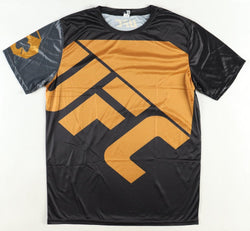 Uros Medic Signed T-Shirt (Beckett) (Online Order Only)