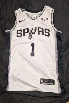 Victor Wembanyama autographed jersey with coa (Online Order Only)