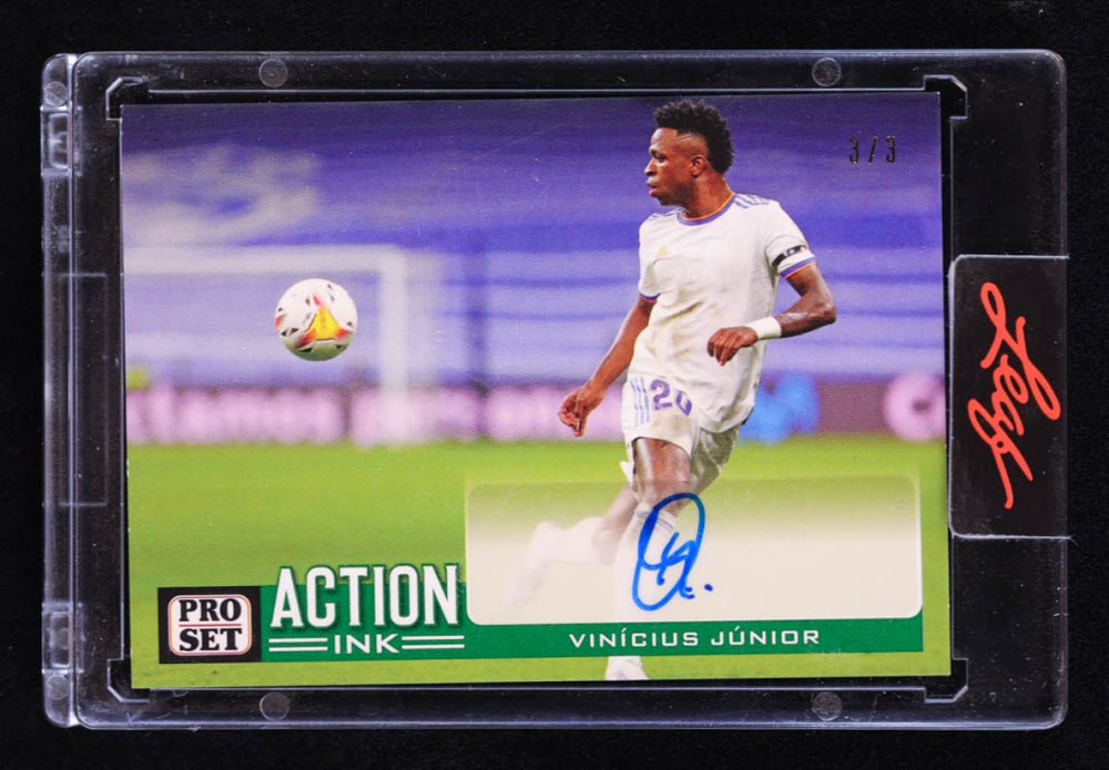 Vinicius Junior 2022 Pro Set Action Ink Green #AIVJ1 #3/3 Serially Numbered #3 / 3 (Online Order Only)