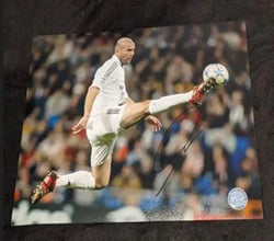Zinedine Zidane Signed 8x10 Photograph with coa (Online Order Only)