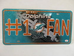Jaylen Waddle of the Miami Dolphins signed autographed metal license plate PAAS COA 51518 (Online Order Only)